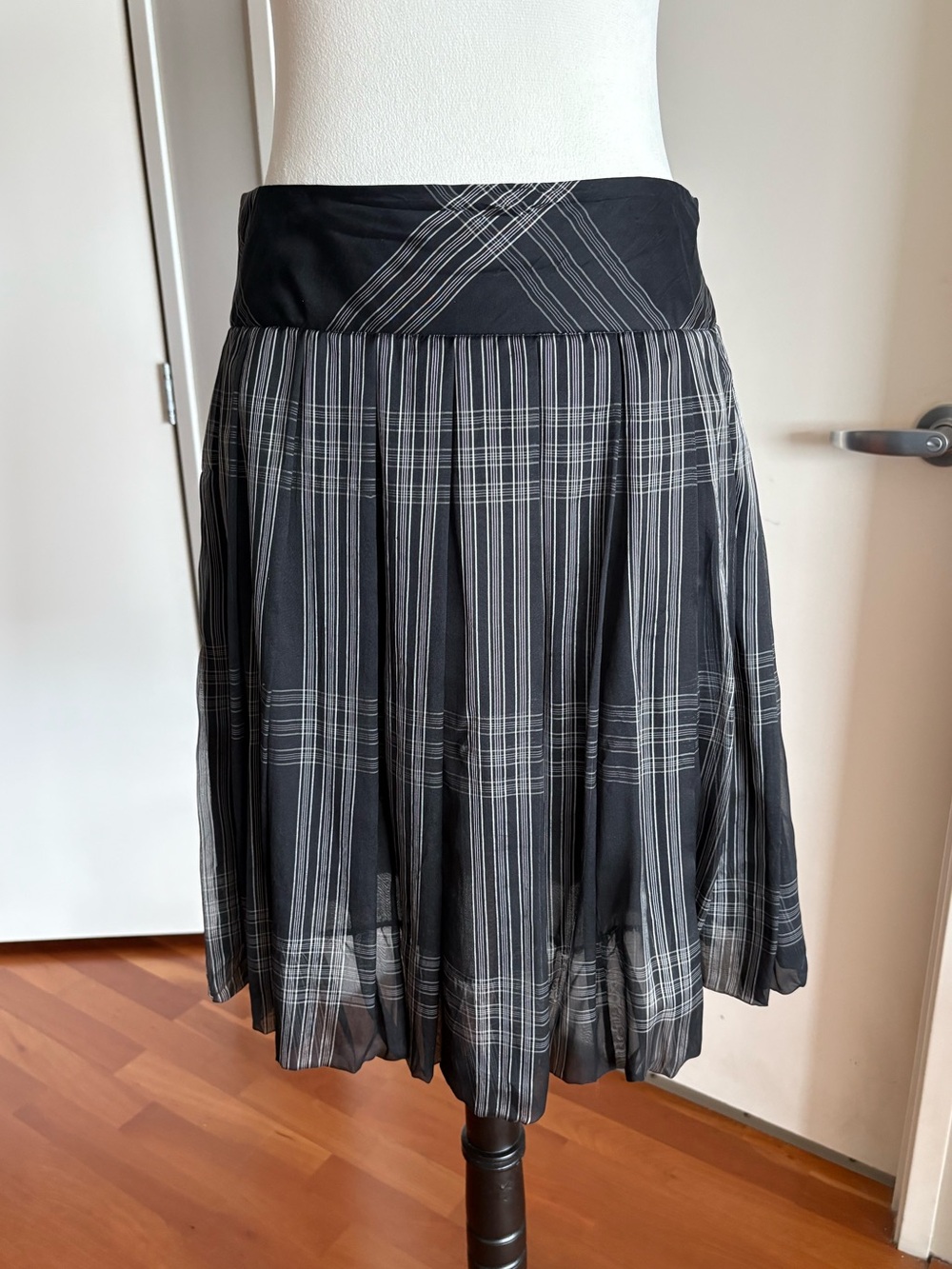 Vintage Sportmax Max Mara Silk Plaid Bubble Hem Skirt IT38 Made in Italy